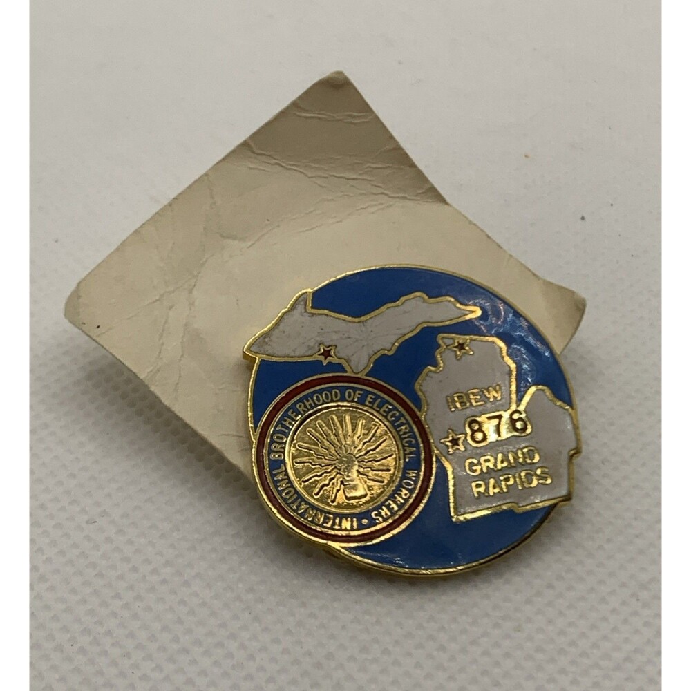 Ibew Local 876 Grand Rapids Michigan Round Pin vintage